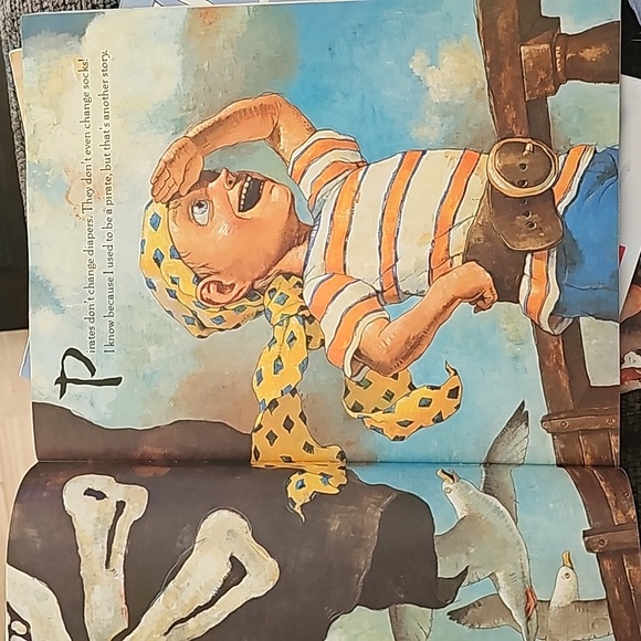 Childrens's Books Scholastic set of 3 - Picture 6 of 6